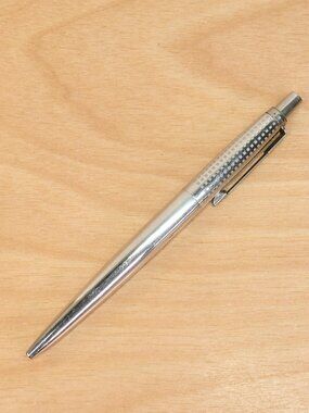 Parker Jotter Premium Stainless Steel Chiselled Ballpoint Pen V volodymystet0